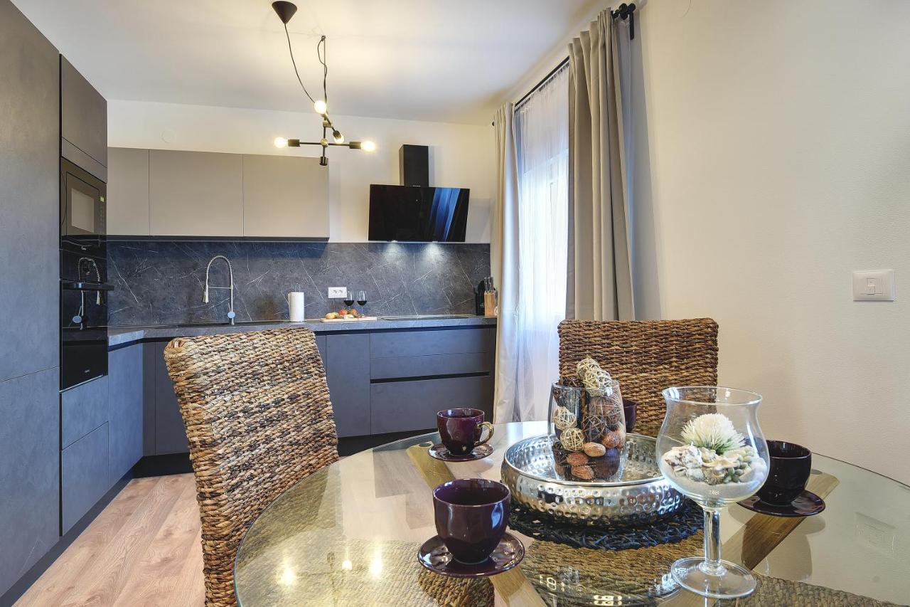 Vila Una With Private Pool Near Rovinj - Open 2022 Rovinjsko Selo Esterno foto